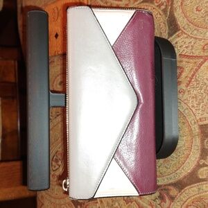 Chloe Multicolor leather long wallet $313 retail. GUC.